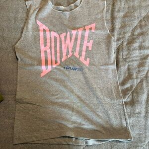 Vintage David Bowie muscle tank, gray pink small